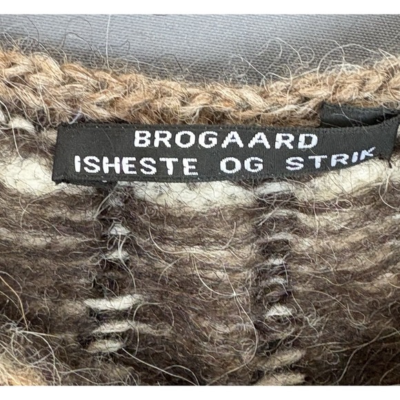 Rare BROGAARD Danish Hand-Knit Icelandic Wool Horse SweaterHestapeysa EUC